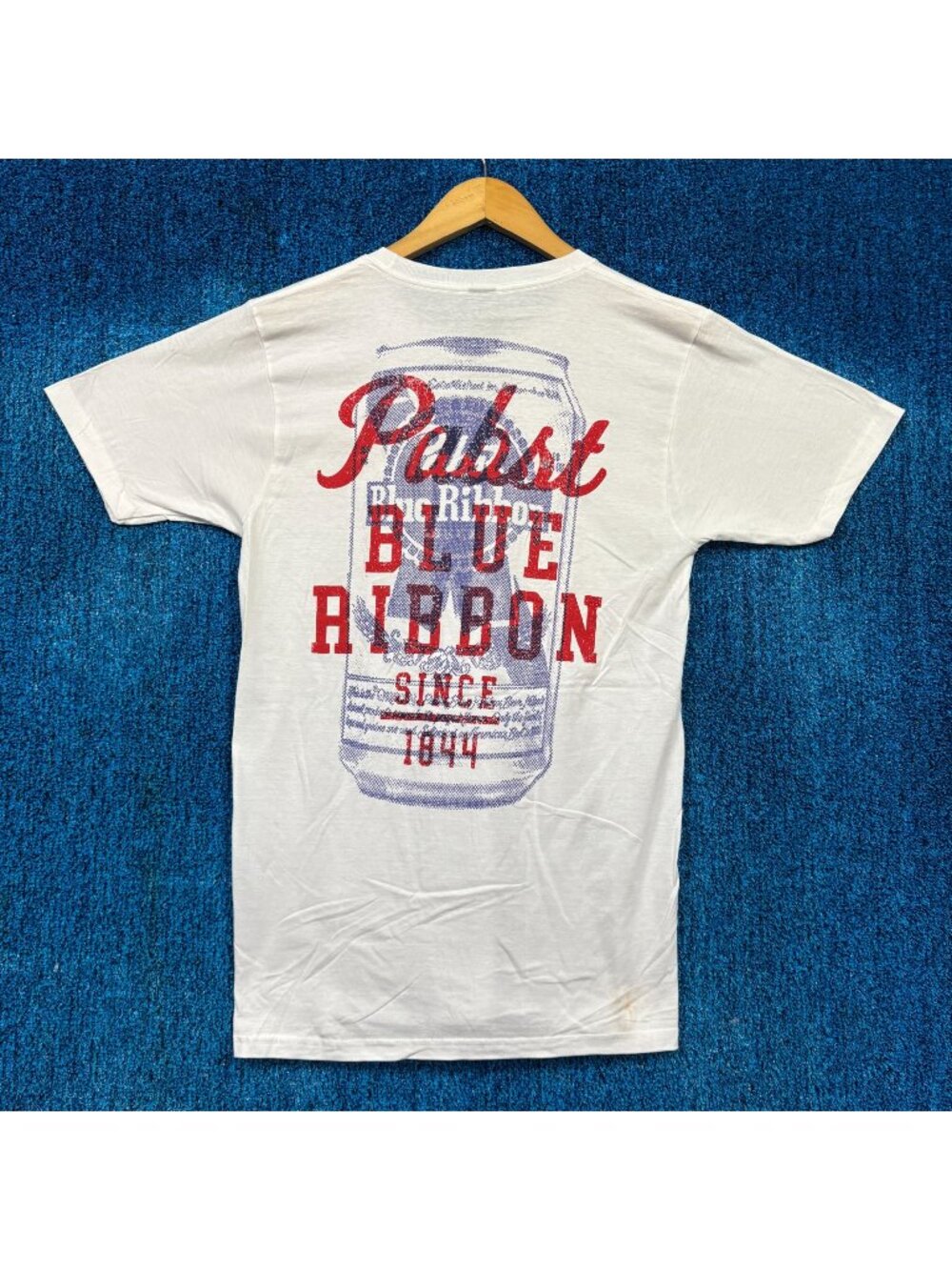 Pabst Blue Ribbon Beer White T-Shirt Size Medium